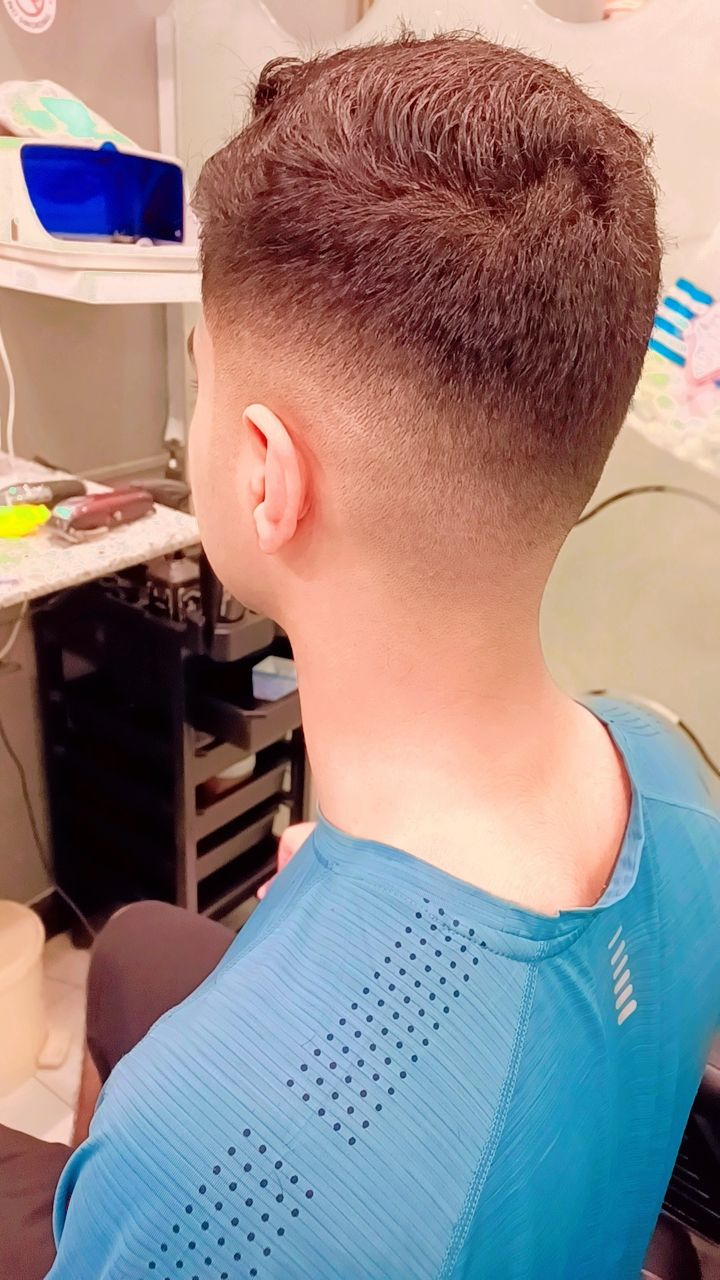 قص الشعر